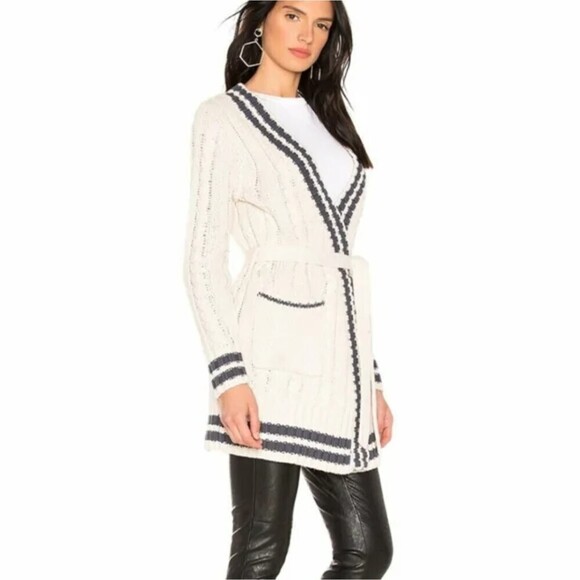 NWT CHASER Cream Navy Blue Chunky Cable Knit Waist Tie Cardigan Sweater Small - Picture 1 of 9